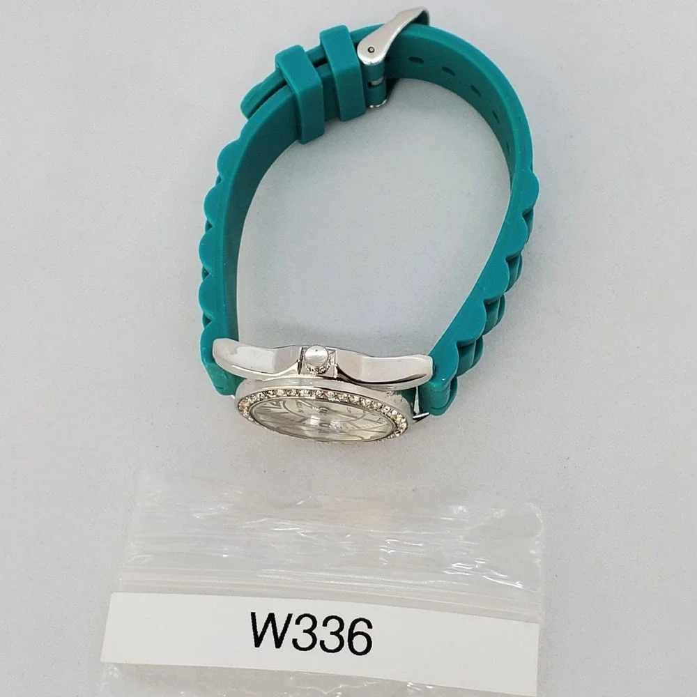 Bay Studio Women's Watch 31MM Gray Case Crystal Bezel Teal Plastic Bands NewBatt